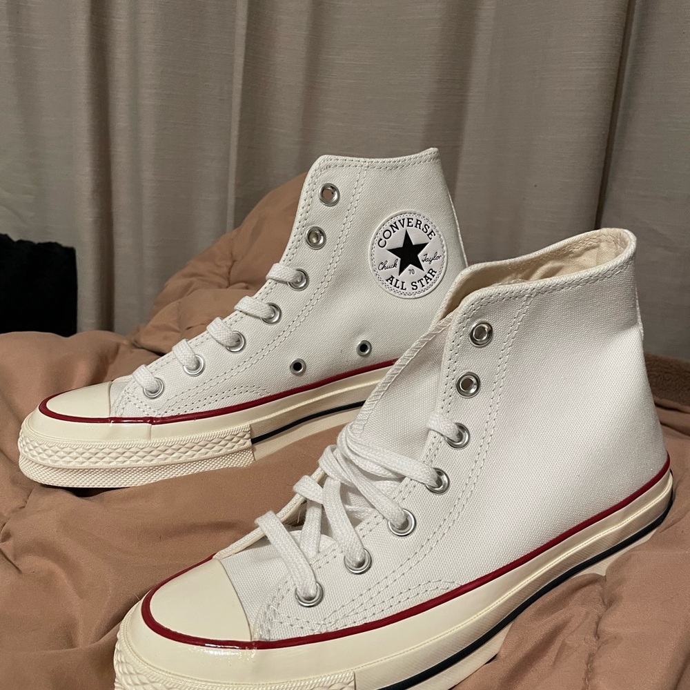Converse Classic White Canvas High-Tops